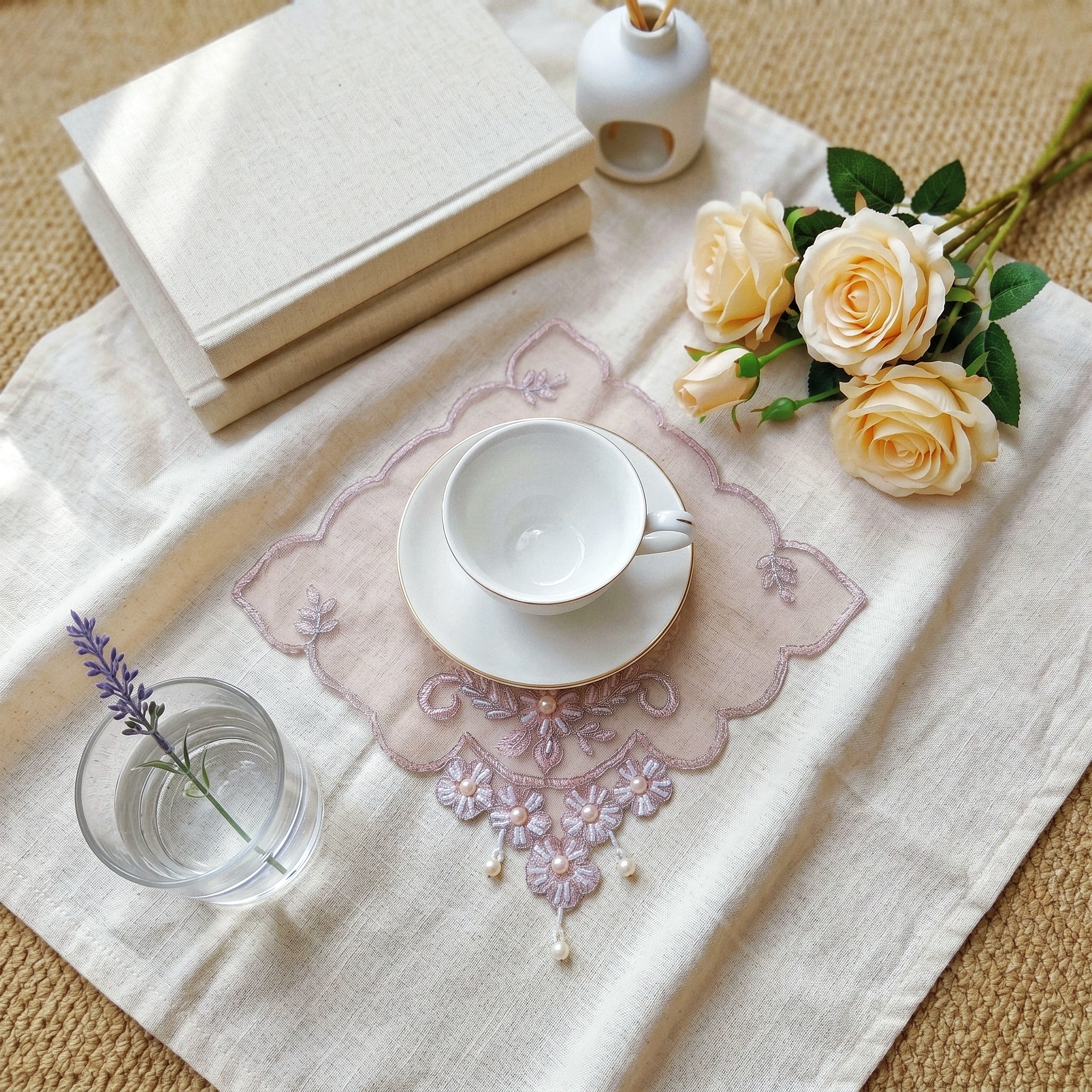 Photography Vintage - Set Of 8 Pink Lace Placemats