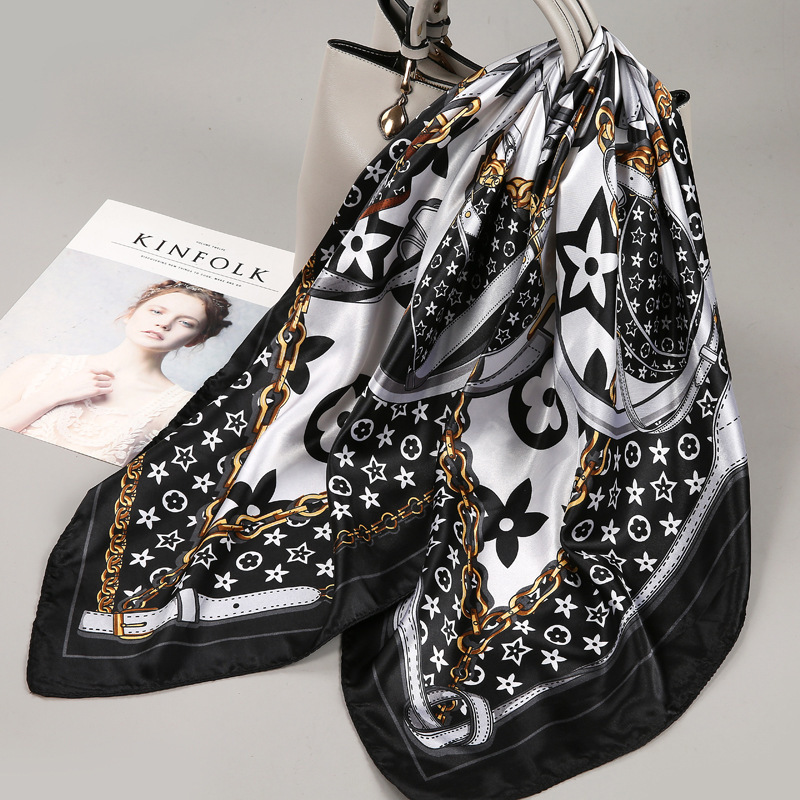 Light luxury 90 Silk scarf imi - Photography Of The Year avaliação e preço